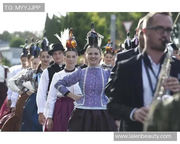 奥地利与匈牙利文化交融探讨文字的历史与发展 奥地利与匈牙利文化交融探讨文字的历史与发展