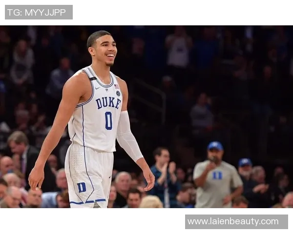 杰森塔图姆如何在NBA赛场上展现全能球员的魅力与实力